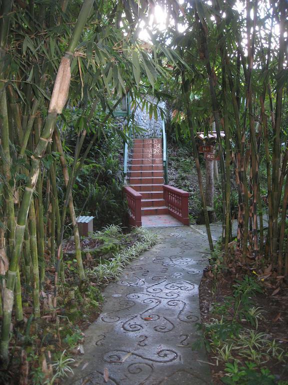 Casa Madre Tierra Hotell Vilcabamba Exteriör bild