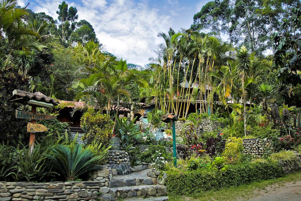 Casa Madre Tierra Hotell Vilcabamba Exteriör bild