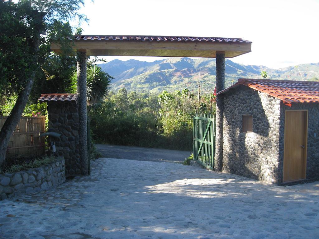 Casa Madre Tierra Hotell Vilcabamba Exteriör bild