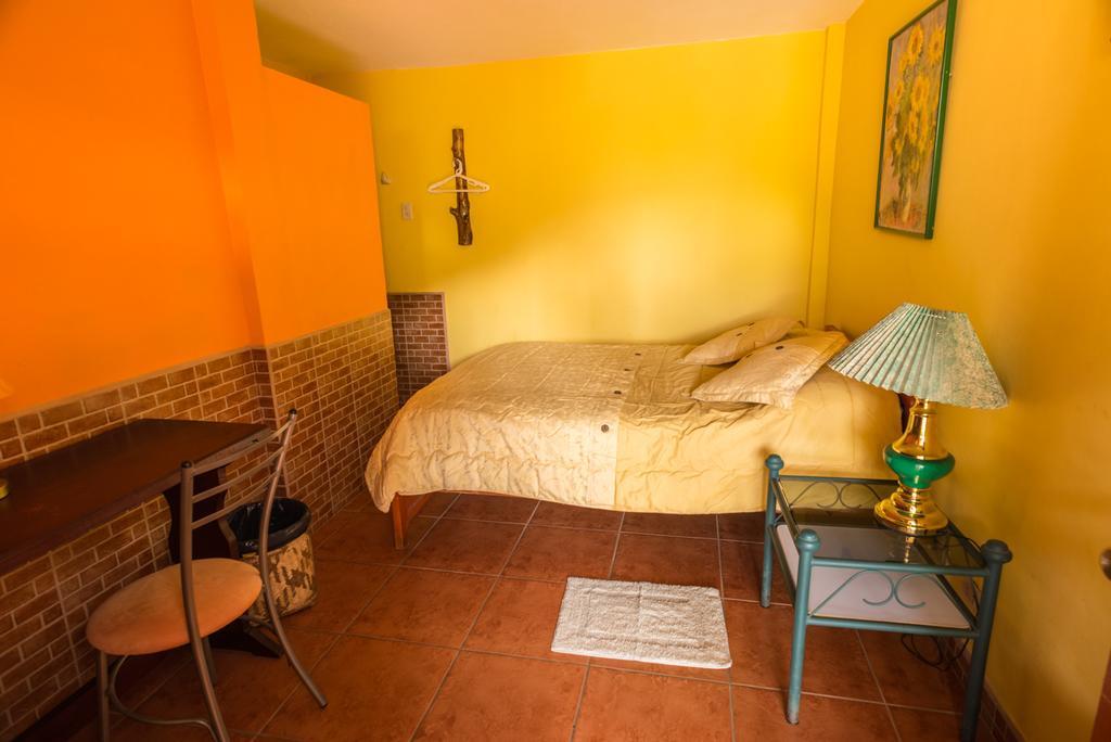 Casa Madre Tierra Hotell Vilcabamba Exteriör bild